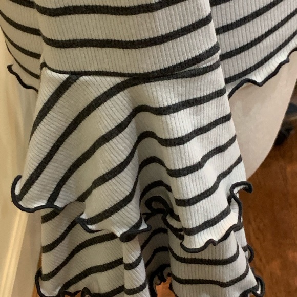 We the Free |Size Small Striped Ruffled Sleeved Top - Picture 5 of 8